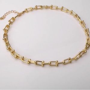 Gold link and chain necklace